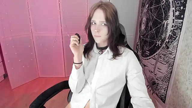Snapshot of Simochka_w chatting on 11, 6, 2026 Simochka w online show from 11, 6, 2026