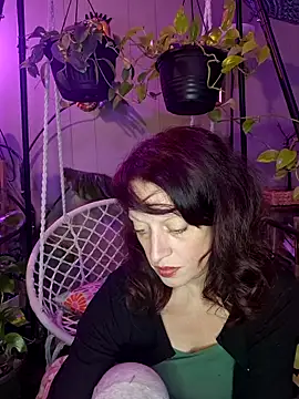 Snapshot of PurpleBunnyxo chatting on 10, 5, 2026 PurpleBunnyxo online show from 10, 5, 2026