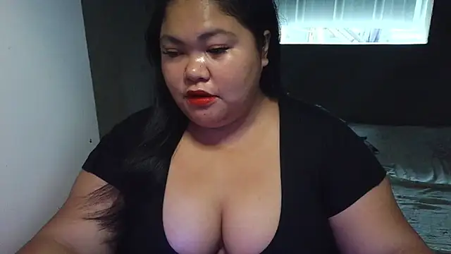 Snapshot of prettycarla_ chatting on 4, 6, 2026 prettycarla online show from 4, 6, 2026