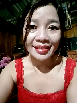 Yiyi102300 online show from 3, 5, 2026