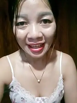 Yiyi102300 online show from 11, 6, 2026