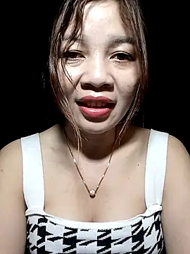 Yiyi102300 online show from 19, 3, 2026