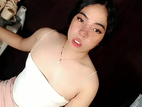 Snapshot of xLinda_Walkerx chatting on 10, 6, 2026 xLinda Walkerx online show from 10, 6, 2026