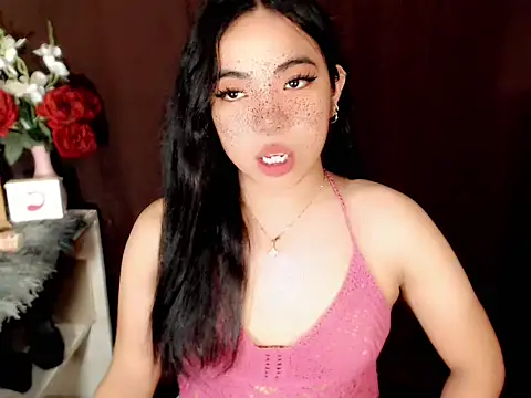Snapshot of xLinda_Walkerx chatting on 27, 5, 2026 xLinda Walkerx online show from 27, 5, 2026