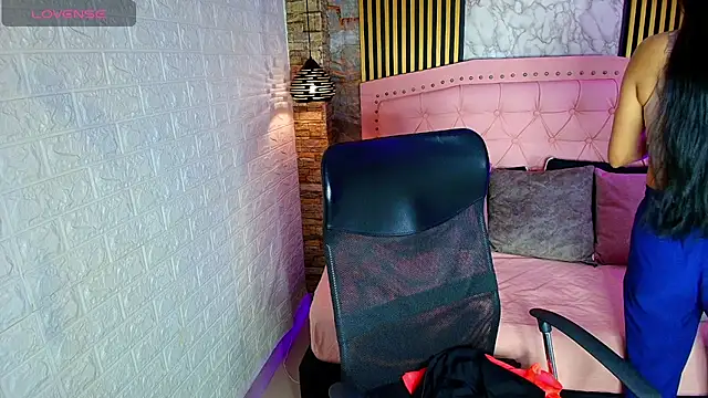 Snapshot of AishaCambell_ chatting on 30, 4, 2026 AishaCambell online show from 30, 4, 2026