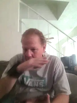 Snapshot of yourMasterisBored chatting on 12, 6, 2026 yourMasterisBored online show from 12, 6, 2026