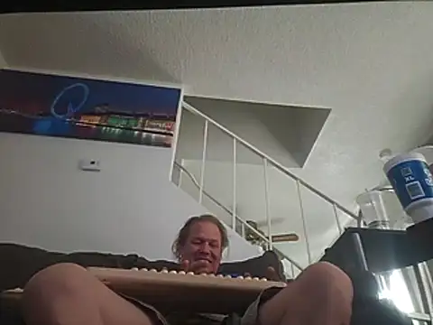 yourMasterisBored online show from 15, 7, 2026