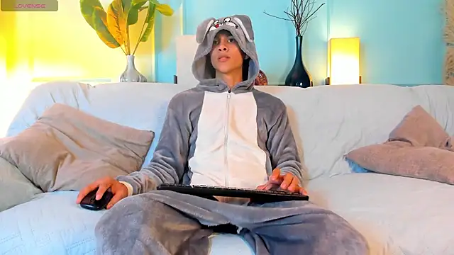 Cheys Mast online show from 14, 4, 2026