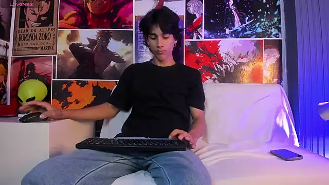 Snapshot of Cheys_Mast chatting on 29, 5, 2026 Cheys Mast online show from 29, 5, 2026