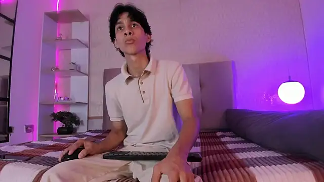 Cheys Mast online show from 2, 4, 2026