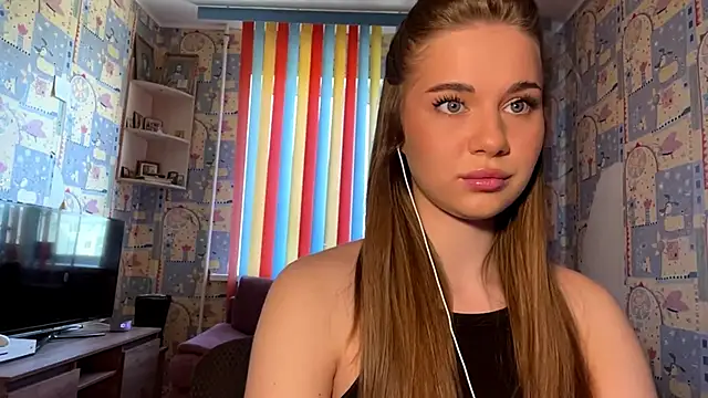 Snapshot of Miss_Blessnyth chatting on 16, 5, 2026 Miss Blessnyth online show from 16, 5, 2026
