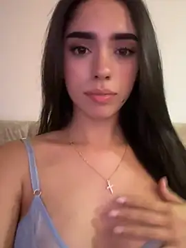 Maia antonelli online show from 16, 4, 2026