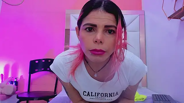 Nicky hot 69 online show from 20, 4, 2026
