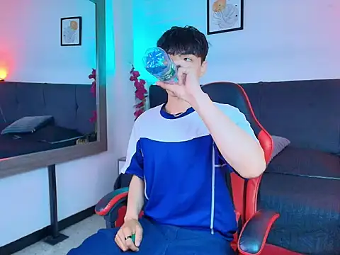 Andreew Style online show from 30, 4, 2026