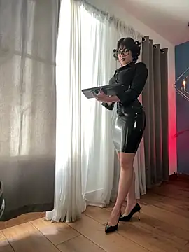 Snapshot of Liana_Fem_ chatting on 16, 7, 2026 Liana Fem online show from 16, 7, 2026
