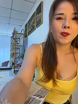 Snapshot of Xiaoxiao-y chatting on 4, 6, 2026 Xiaoxiao-y online show from 4, 6, 2026