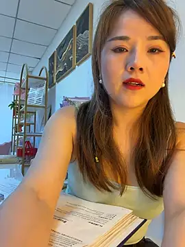 Xiaoxiao-y online show from 17, 3, 2026
