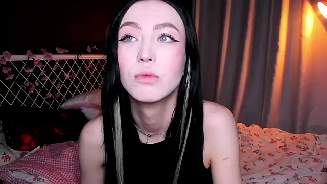 Snapshot of lizaa_breeze chatting on 10, 7, 2026 lizaa breeze online show from 10, 7, 2026