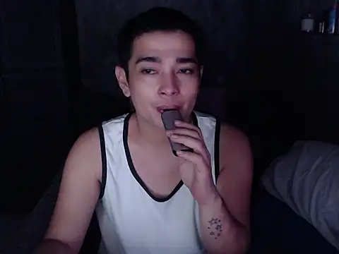 Treat2Heaven online show from 22, 4, 2026