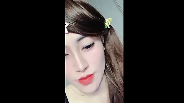 Snapshot of Mi-Cherry chatting on 17, 3, 2026 Mi-Cherry online show from 17, 3, 2026