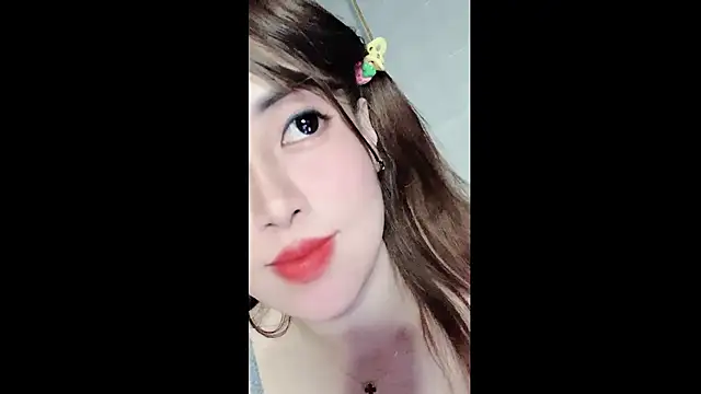 Snapshot of Mi-Cherry chatting on 16, 3, 2026 Mi-Cherry online show from 16, 3, 2026