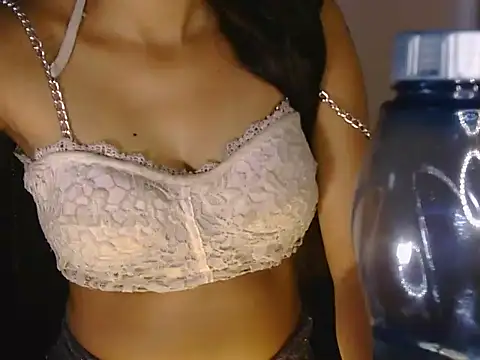 Snapshot of Tanisha_cute chatting on 27, 3, 2026 Tanisha cute online show from 27, 3, 2026