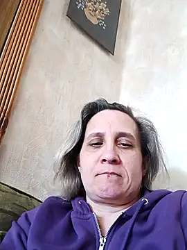Snapshot of KatieLove133 chatting on 3, 5, 2026 KatieLove133 online show from 3, 5, 2026