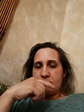 Snapshot of KatieLove133 chatting on 15, 6, 2026 KatieLove133 online show from 15, 6, 2026