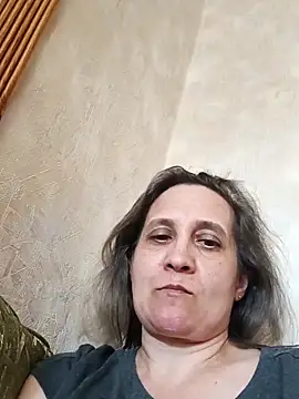 Snapshot of KatieLove133 chatting on 21, 6, 2026 KatieLove133 online show from 21, 6, 2026