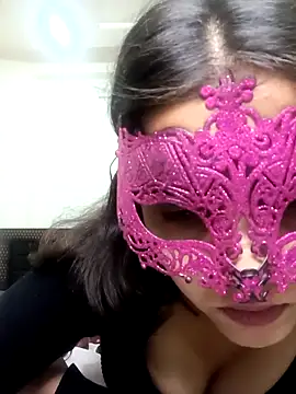 Hottymahi7 online show from 25, 3, 2026