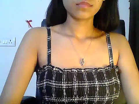 Snapshot of Hot_Deepansi02 chatting on 4, 7, 2026 Hot Deepansi02 online show from 4, 7, 2026