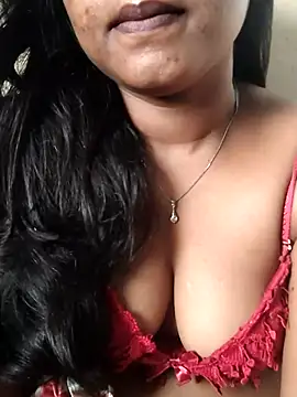 Snapshot of hotmiki chatting on 7, 7, 2026 hotmiki online show from 7, 7, 2026
