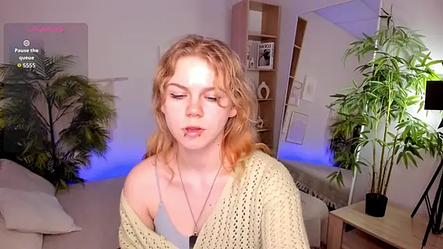 ElizabethVane online show from 13, 5, 2026