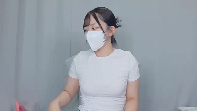 Sakura sweety  online show from 13, 6, 2026