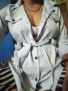 Snapshot of Shalini_08 chatting on 14, 5, 2026 Shalini 08 online show from 14, 5, 2026