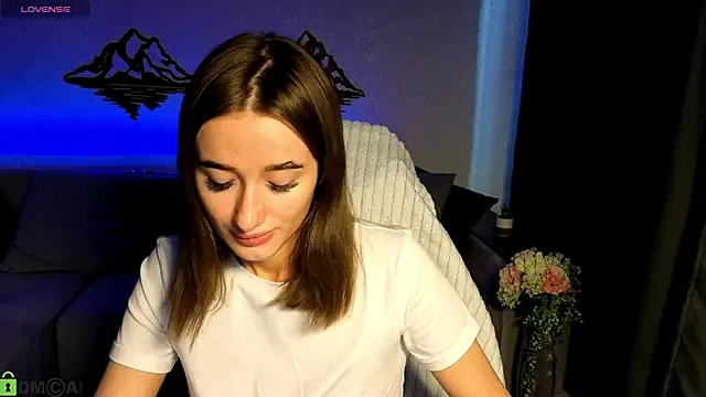 Lady Sunrise12 online show from 5, 6, 2026