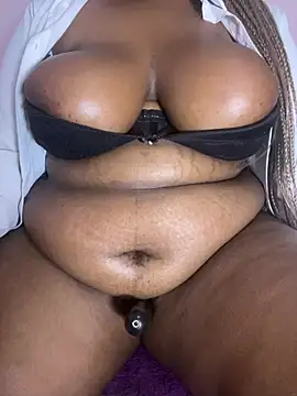 NaughtyGirl0000 online show from 3, 7, 2026