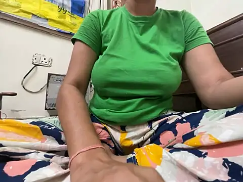 Noor Sexy02 online show from 2, 7, 2026
