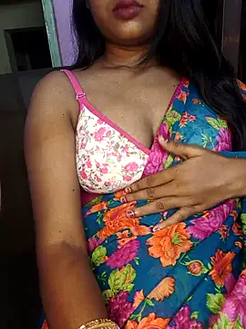 Snapshot of Blossom_lily chatting on 19, 7, 2026 Blossom lily online show from 19, 7, 2026