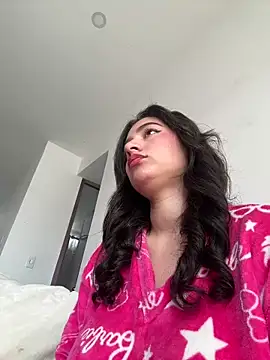 Snapshot of KittyFeet1 chatting on 6, 5, 2026 KittyFeet1 online show from 6, 5, 2026