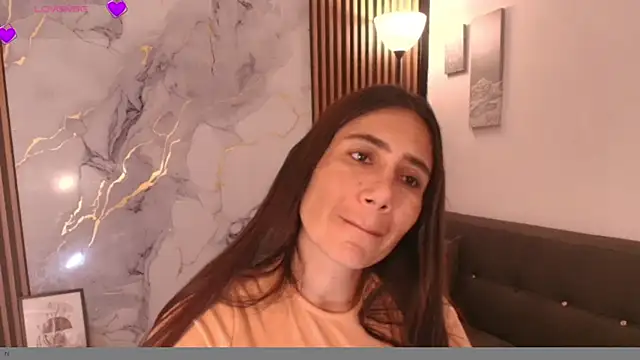 LucyBecker online show from 18, 4, 2026