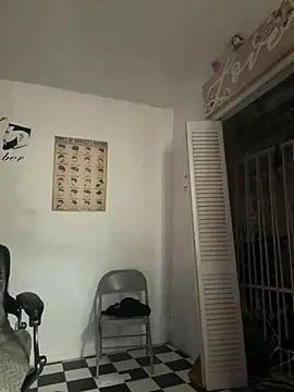 TSROYALE7527 online show from 18, 3, 2026