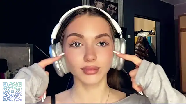 Veluxe online show from 19, 3, 2026