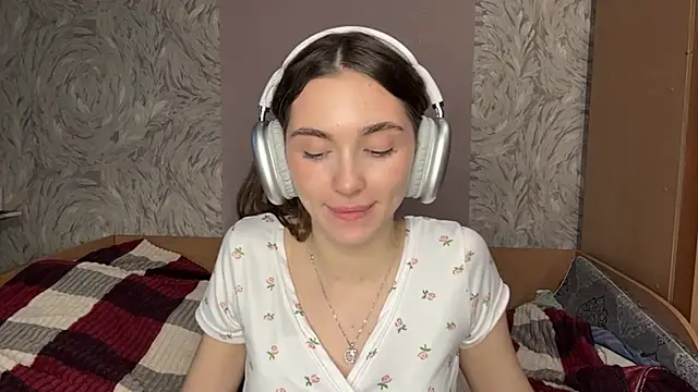 Veluxe online show from 2, 4, 2026