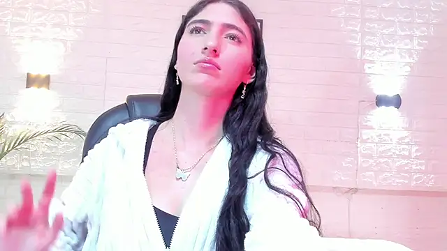 Valeria noir online show from 24, 3, 2026