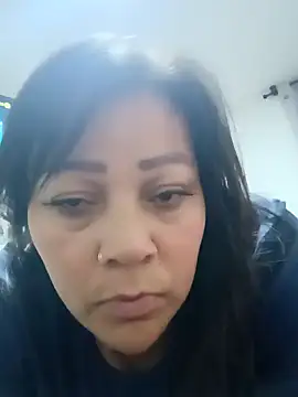 Snapshot of Naia_queen25 chatting on 2, 4, 2026 Naia queen25 online show from 2, 4, 2026