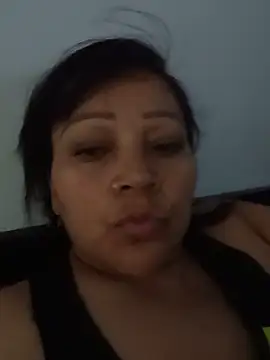 Snapshot of Naia_queen25 chatting on 12, 5, 2026 Naia queen25 online show from 12, 5, 2026