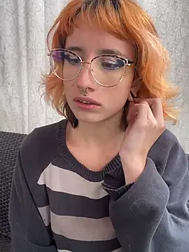 Alice Hecatee online show from 18, 3, 2026