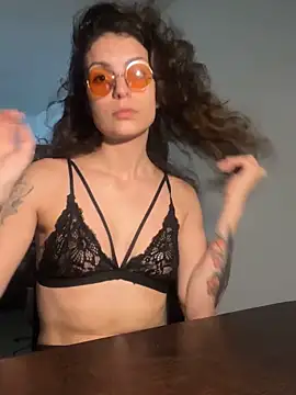 Snapshot of conejita000 chatting on 1, 4, 2026 conejita000 online show from 1, 4, 2026