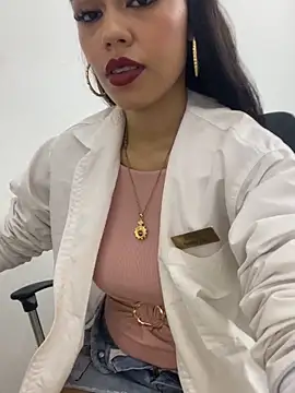daniela-sexy online show from 10, 4, 2026